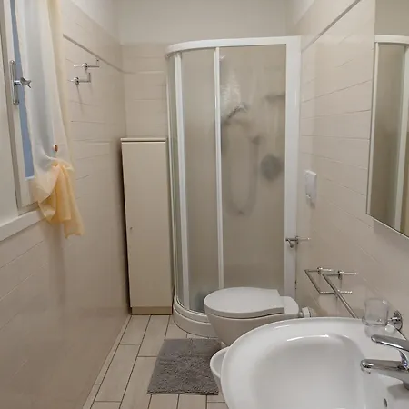 Cv007 - Cervia, Nuovo Bilocale Con Balcone Sul Lungomare *