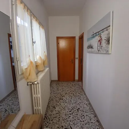 Cv007 - Cervia, Nuovo Bilocale Con Balcone Sul Lungomare *